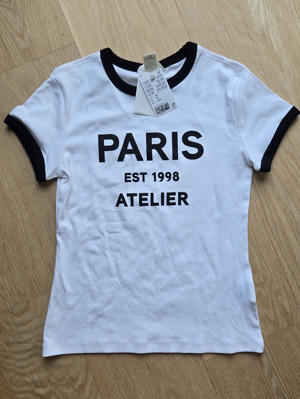 H&M B&W Ringer Tee